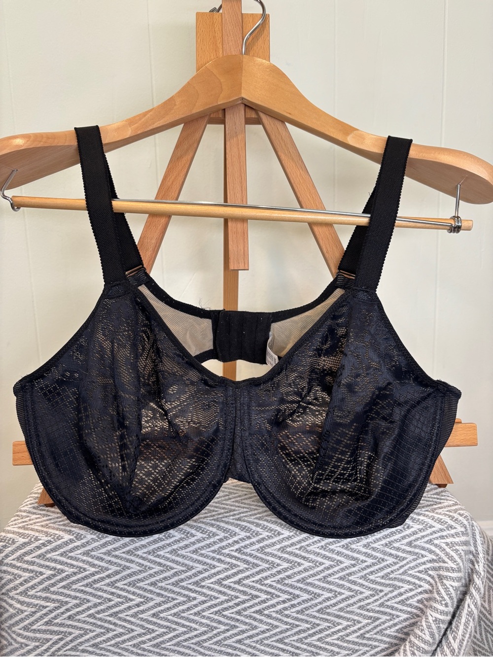 Wacoal 40DDD (Lot of 4) bras EUC